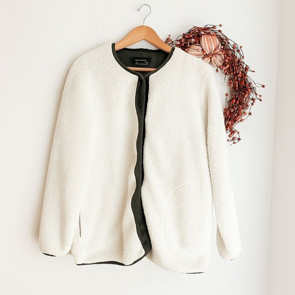 Sanctuary Womens ARCADIA Faux Sherpa Jacket LARGE White Olive Green Lining